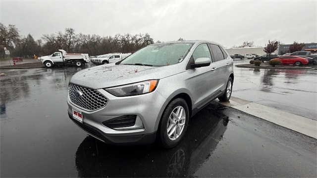 2024 Ford Edge SEL's photo