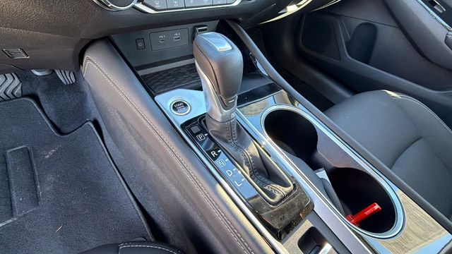 2025 Nissan Altima SL - Photo 24