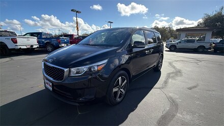 2017 Kia Sedona LX Van Passenger Van