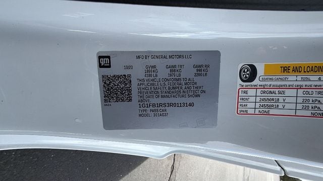 2024 Chevrolet Camaro 1LT - Photo 30