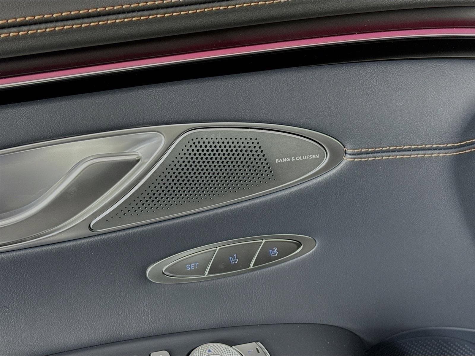2026 GENESIS GV70 Sport Advanced - Photo 21