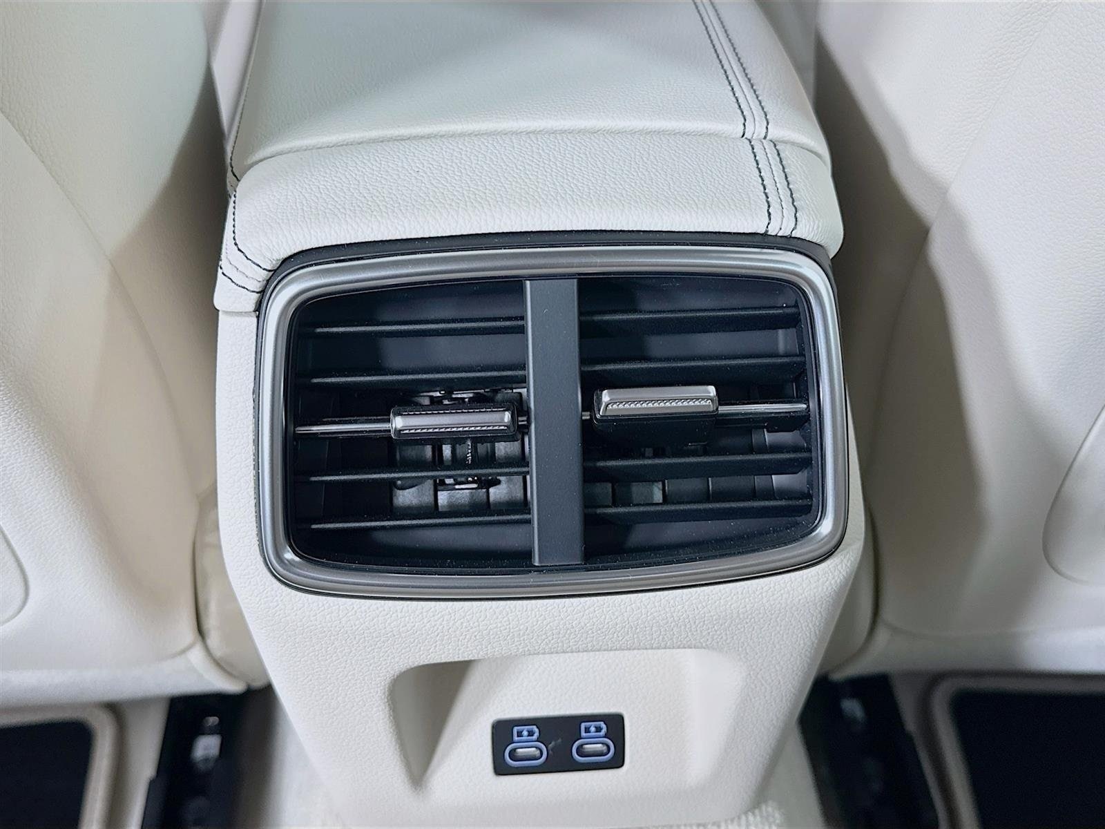 2026 GENESIS G70 Prestige - Photo 27