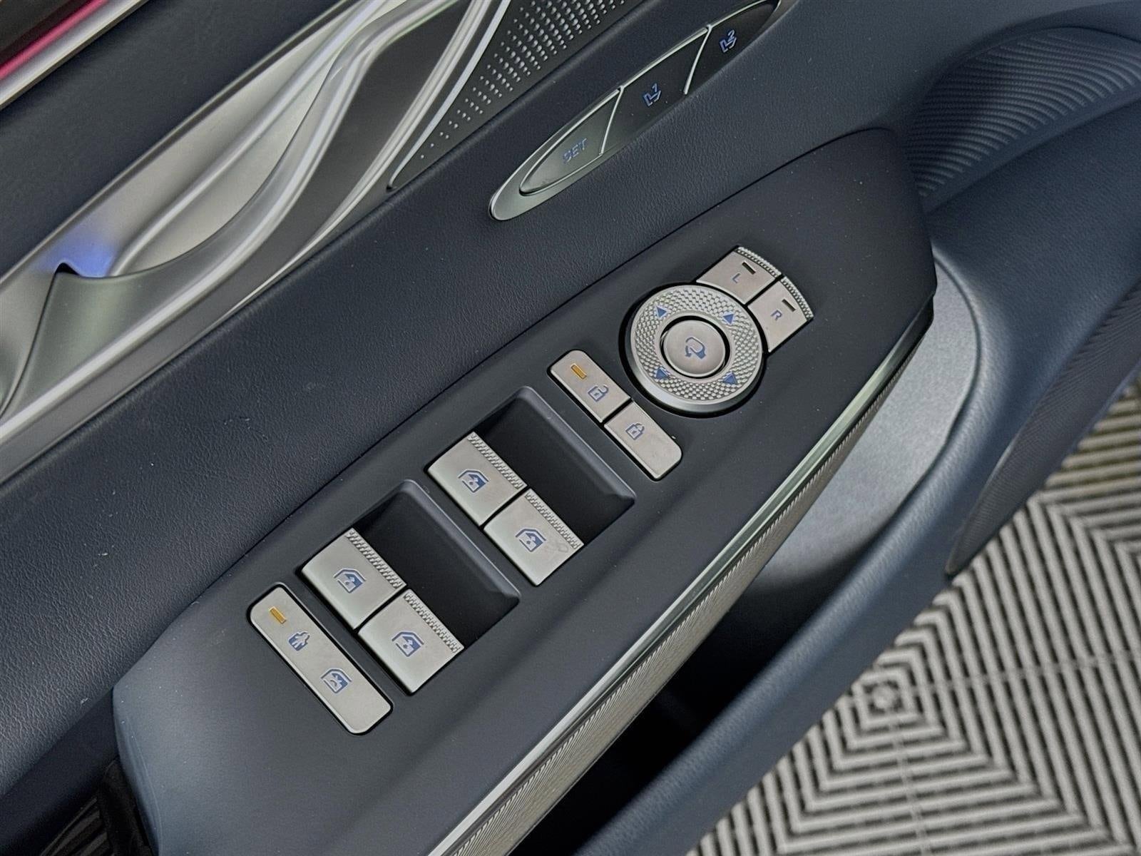 2026 GENESIS GV70 Sport Advanced - Photo 20
