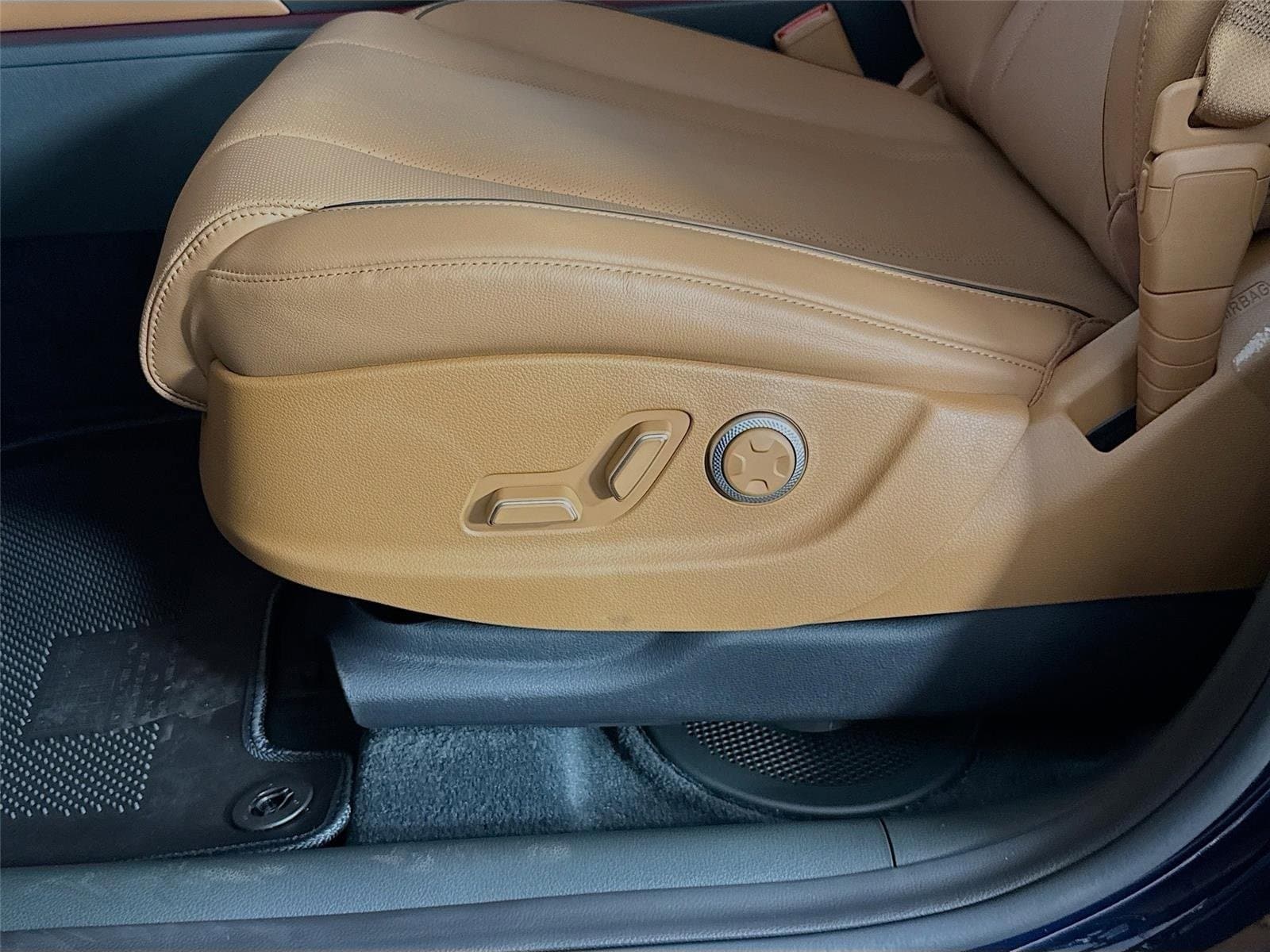 2026 GENESIS GV80 Advanced - Photo 22