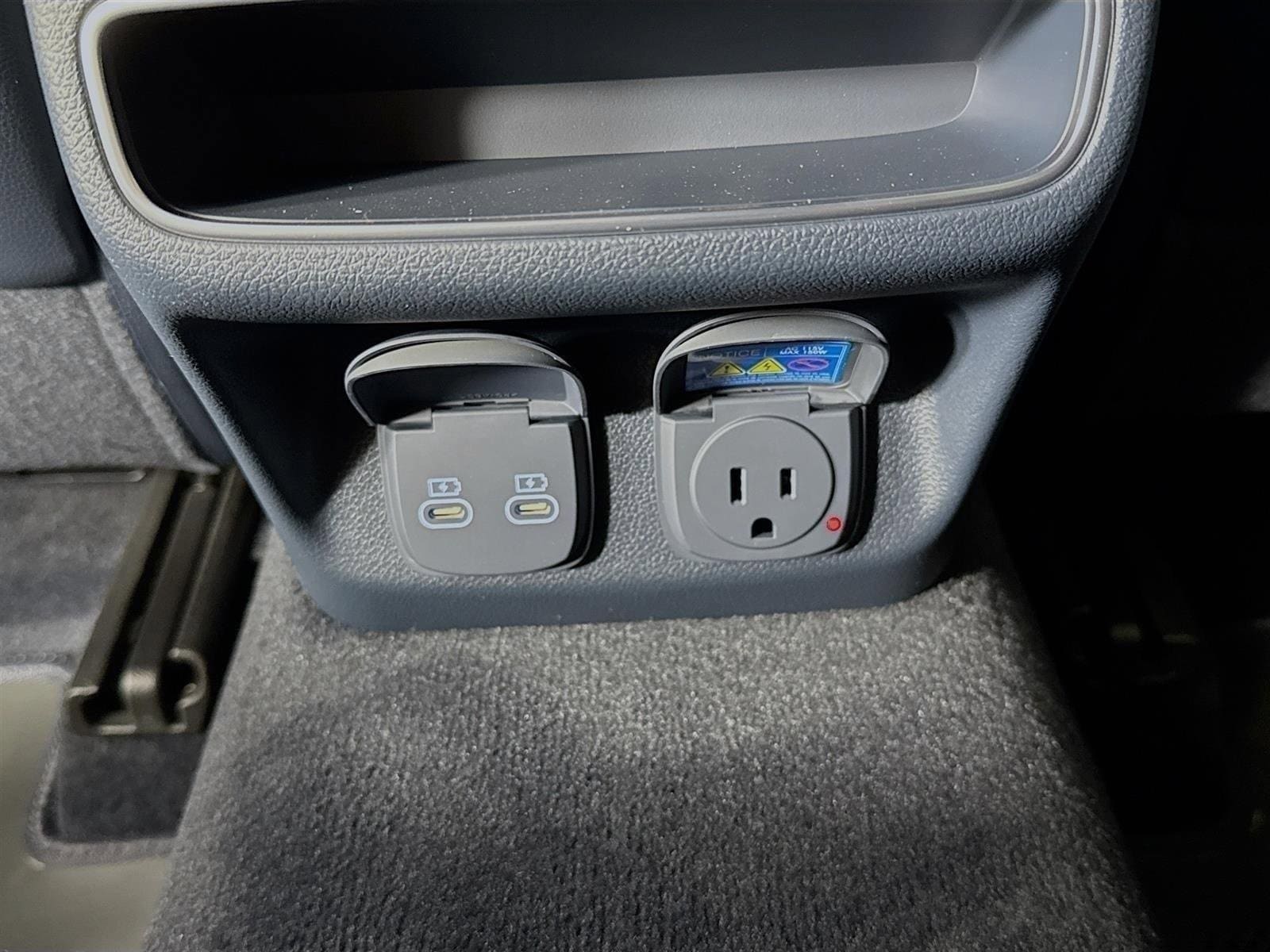 2026 GENESIS GV70 Sport Advanced - Photo 28