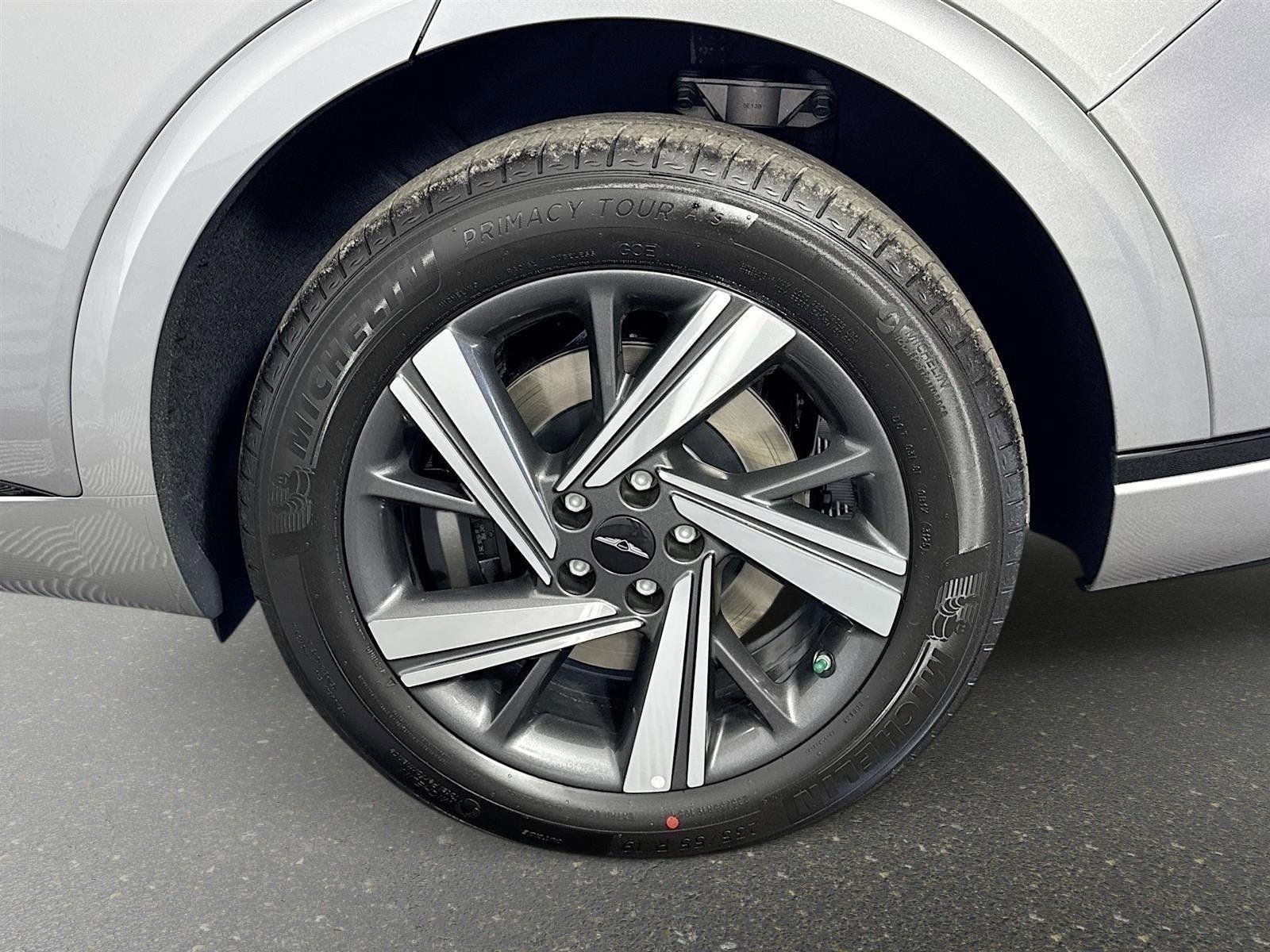 2026 GENESIS GV70 Sport Advanced - Photo 33