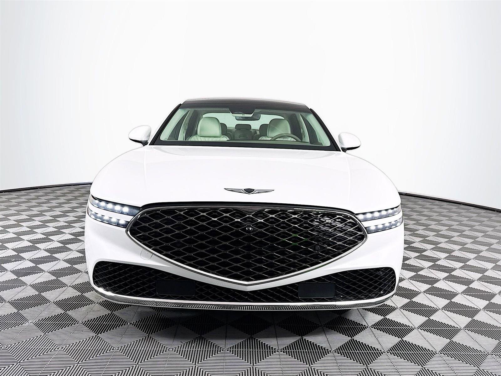 2025 Genesis G90 3.5T E-Supercharger photo 2