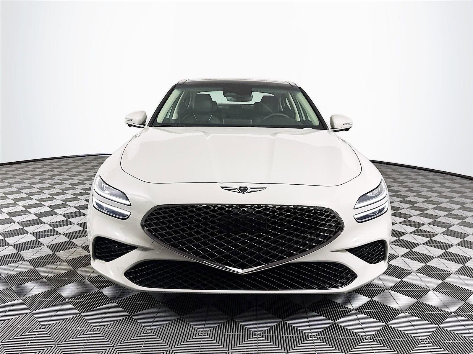 2026 Genesis G70 2.5T Prestige photo 2