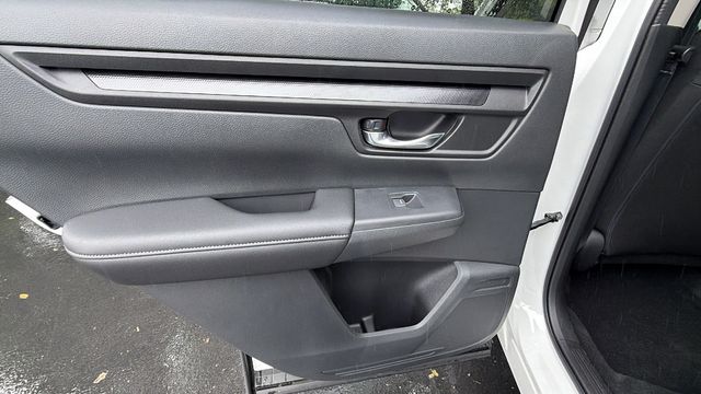 2026 Honda CR-V LX - Photo 14