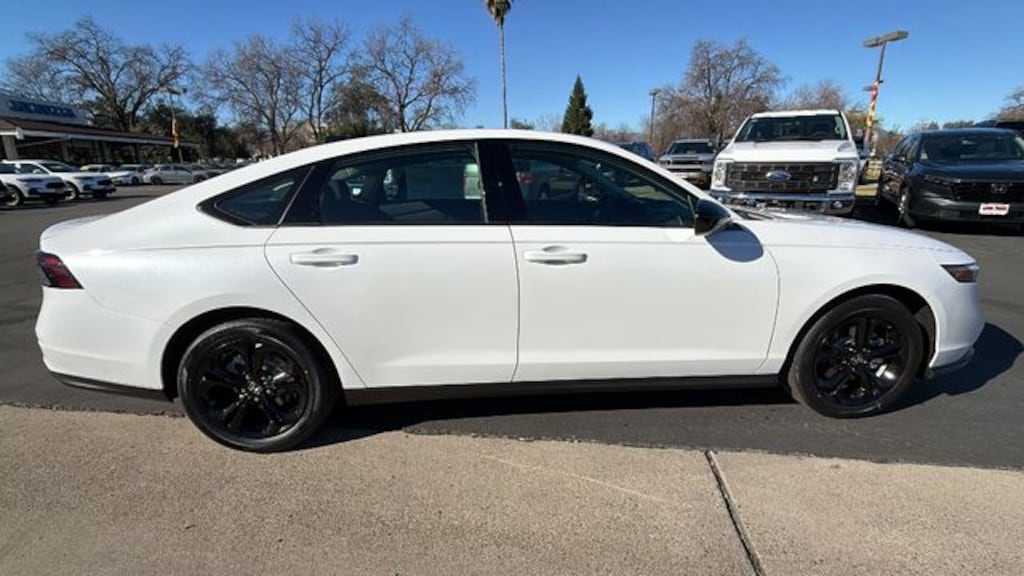 New 2025 Honda Accord SE Sedan