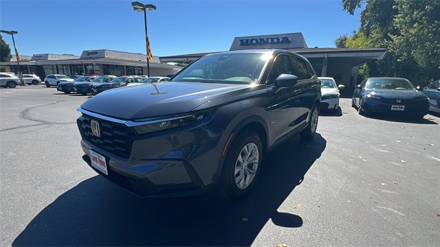 2026 Honda CR-V LX's photo