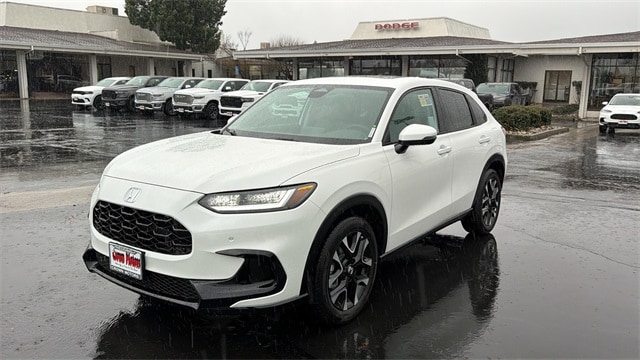 2026 Honda HR-V EX-L's photo