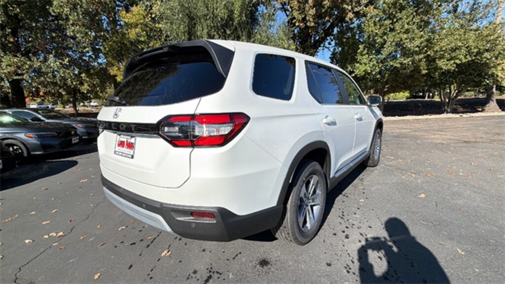 New 2025 Honda Pilot EX-L SUV