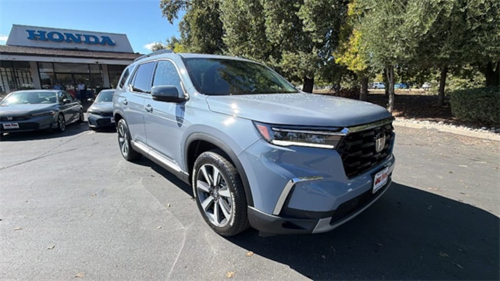 New 2025 Honda Pilot Touring SUV