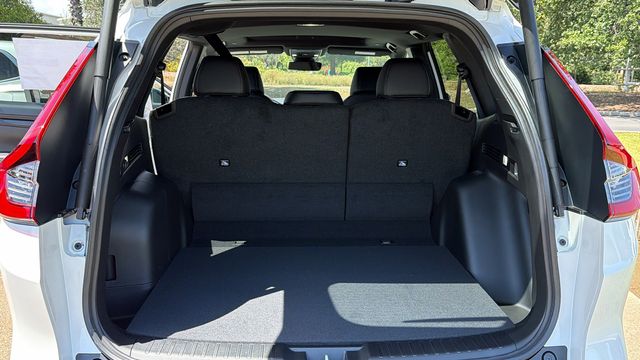 2026 Honda CR-V Sport-L - Photo 14