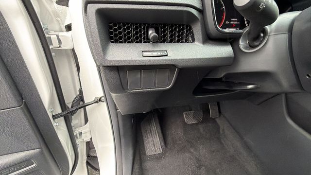 2026 Honda CR-V LX - Photo 30