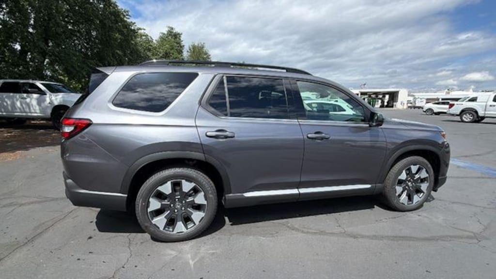 New 2026 Honda Pilot Touring SUV