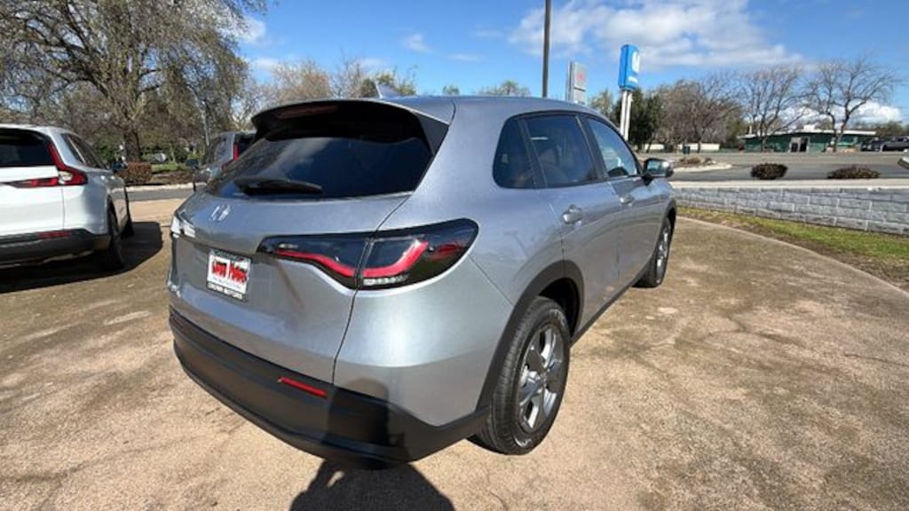 New 2026 Honda HR-V LX SUV