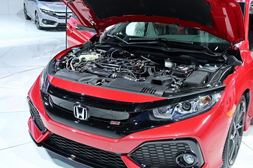 2017_Honda_Civic_Si_LA_8.jpg