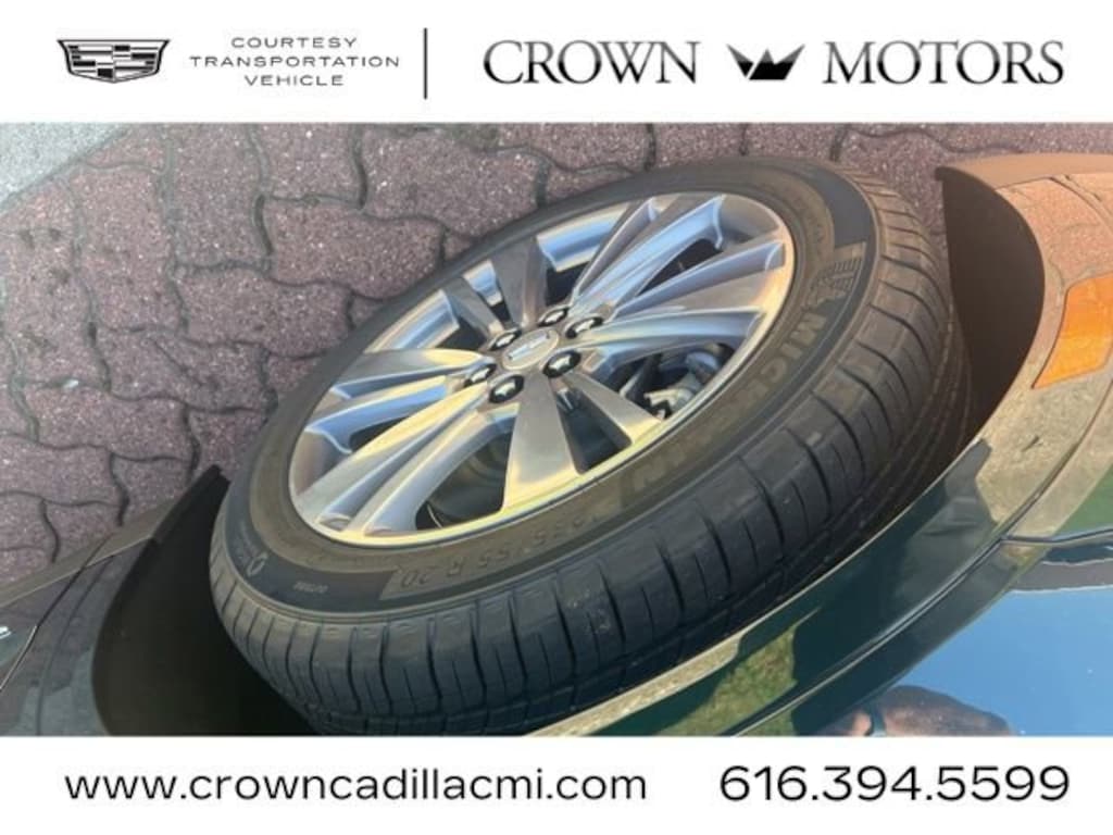 Used 2025 CADILLAC XT5 FWD Premium Luxury SUV