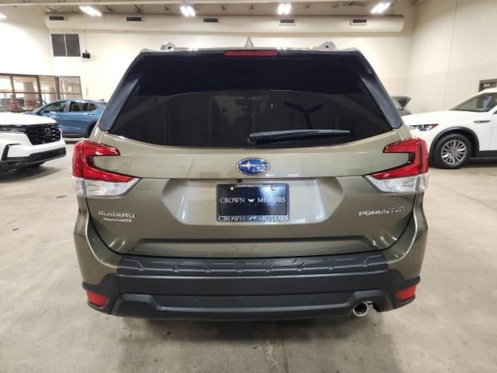 Used 2023 Subaru Forester Limited SUV