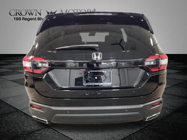 2025 Honda Pilot Black Edition - Photo 4