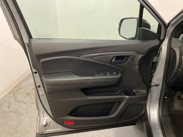 2022 Honda Passport EX-L - Photo 18