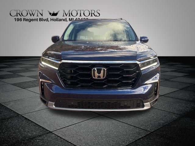 2025 Honda Pilot Touring photo 2