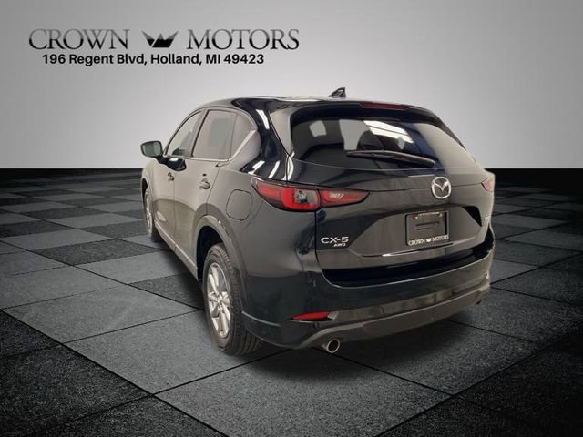 2024 Mazda CX-5 2.5 Select photo 4