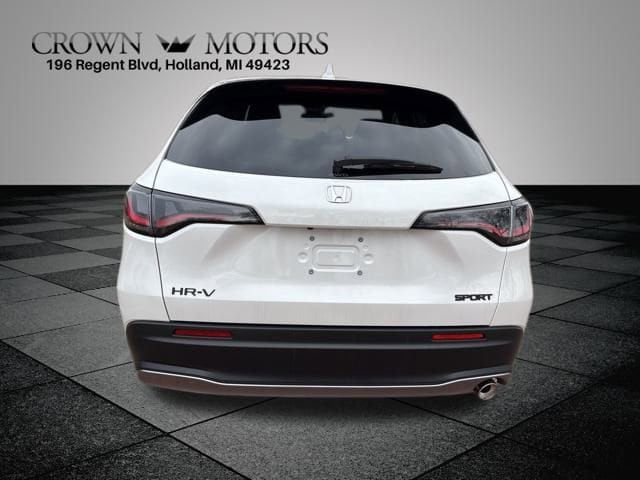 2026 Honda HR-V Sport - Photo 8