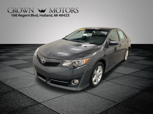 2013 Toyota Camry L photo 3