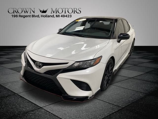 2020 Toyota Camry TRD V6 photo 3