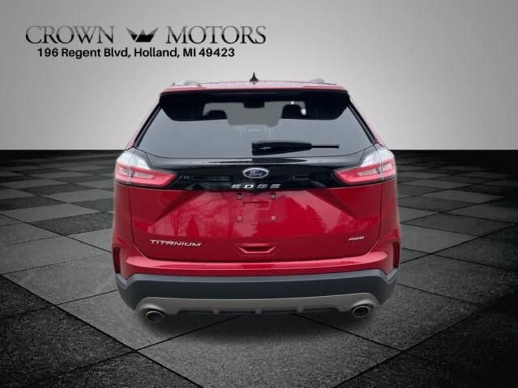 Used 2023 Ford Edge Titanium SUV