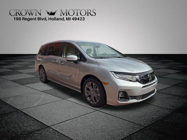 2026 Honda Odyssey Touring's photo