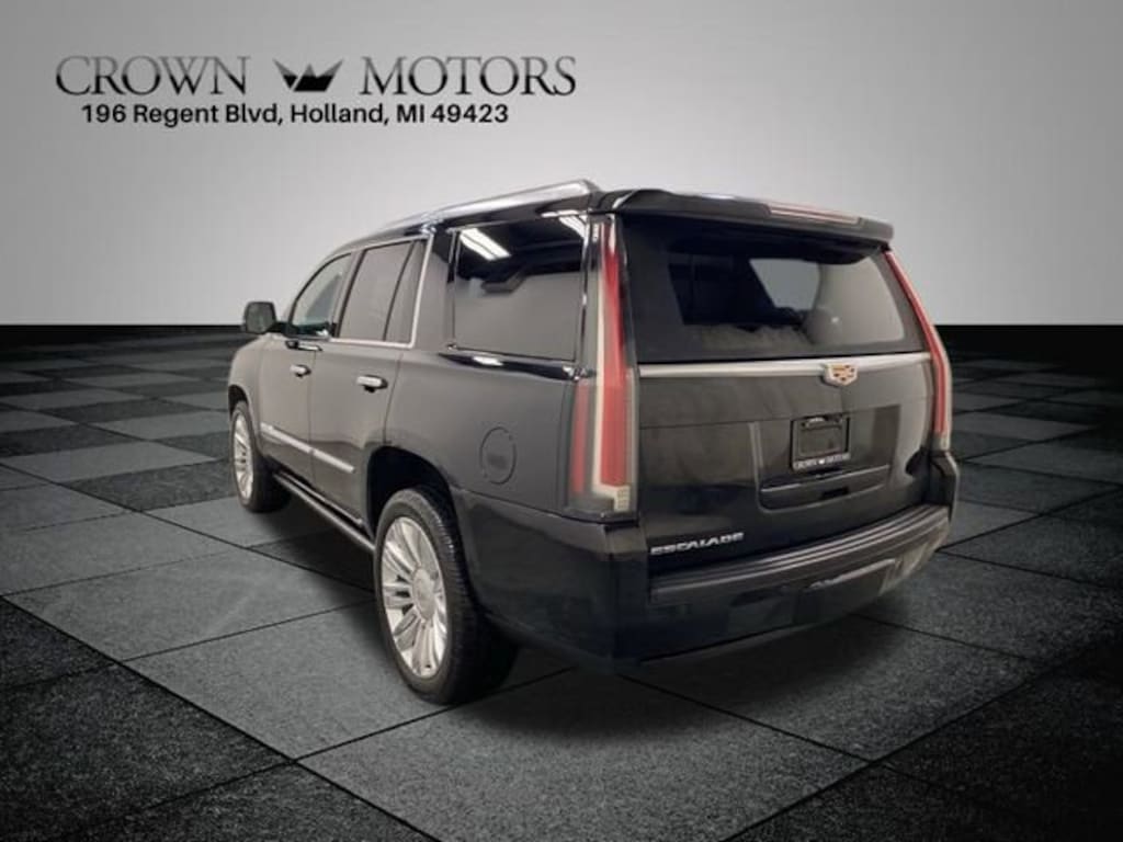 Used 2017 CADILLAC Escalade Platinum SUV