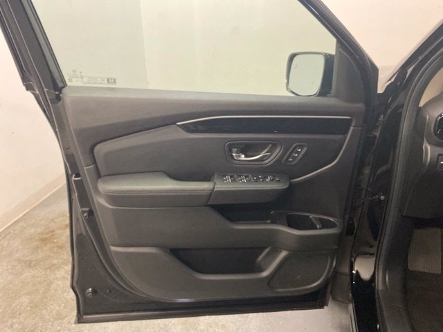2025 Honda Pilot Touring - Photo 21