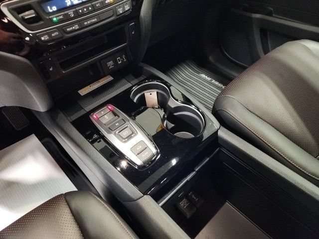 2023 Honda Ridgeline Black Edition - Photo 17