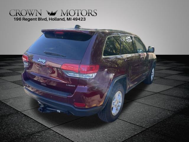 Used 2018 Jeep Grand Cherokee Laredo with VIN 1C4RJEAG7JC277922 for sale in Holland, MI