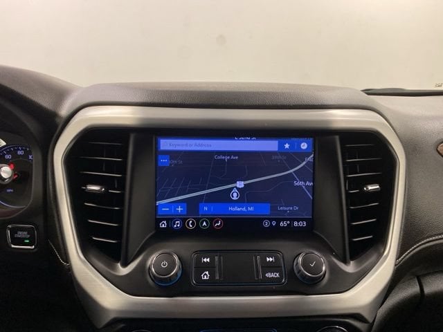 2023 GMC Acadia SLE - Photo 11