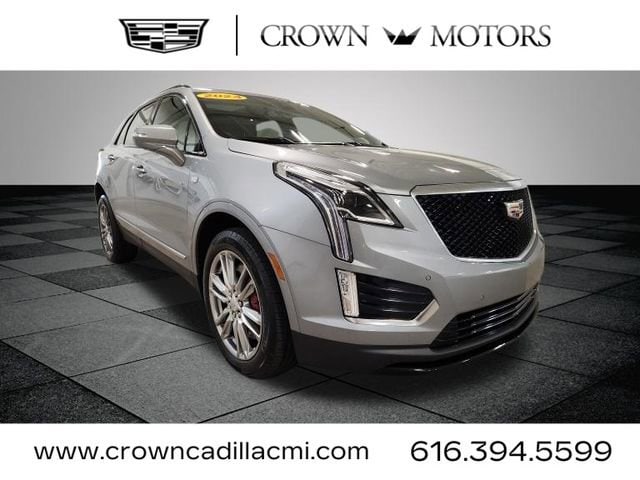 2024 Cadillac XT5 AWD Sport's photo
