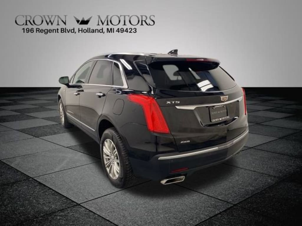 Used 2018 CADILLAC XT5 Luxury AWD SUV
