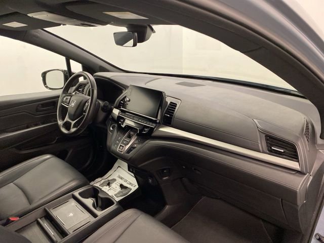 2025 Honda Odyssey Sport L - Photo 24
