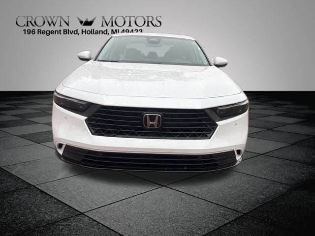 2025 Honda Accord Hybrid EX-L photo 2