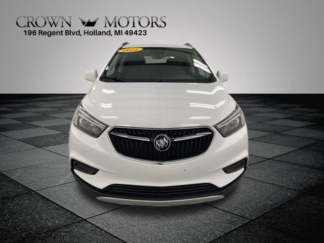 Certified 2022 Buick Encore Preferred with VIN KL4CJESM1NB521855 for sale in Holland, MI