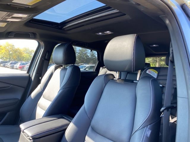 2023 Mazda CX-9 Grand Touring photo 2