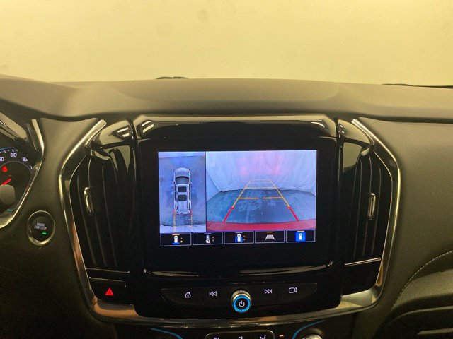 2023 Chevrolet Traverse 3LT - Photo 12