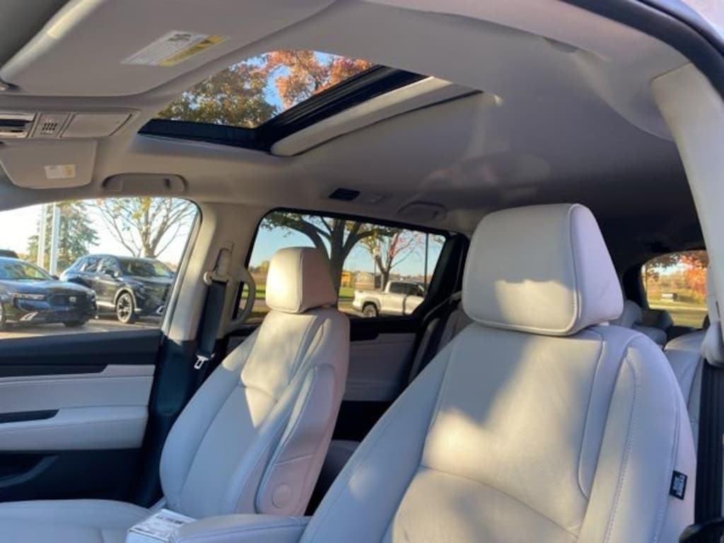 Certified 2025 Honda Odyssey EX-L Van