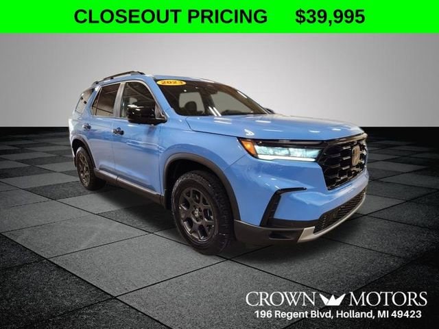 2023 Honda Pilot TrailSport's photo