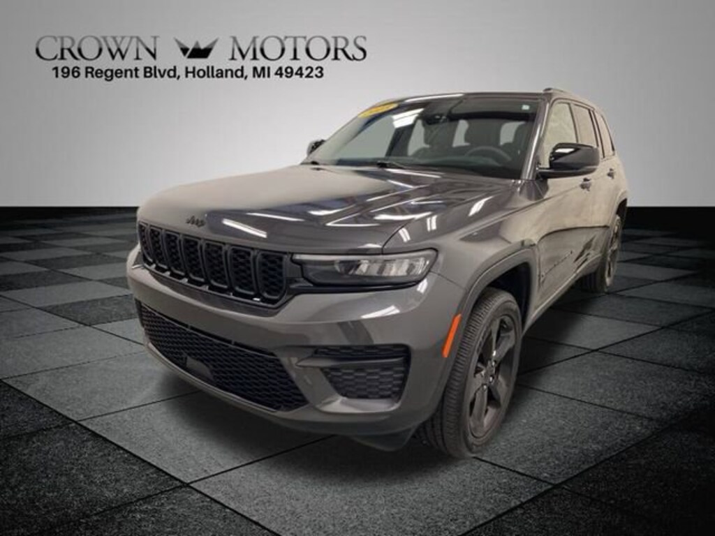 Used 2023 Jeep Grand Cherokee Altitude X SUV