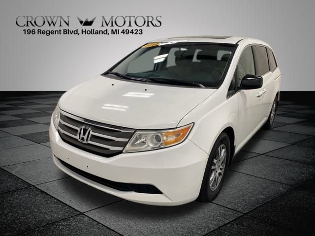 2012 Honda Odyssey EX-L photo 3